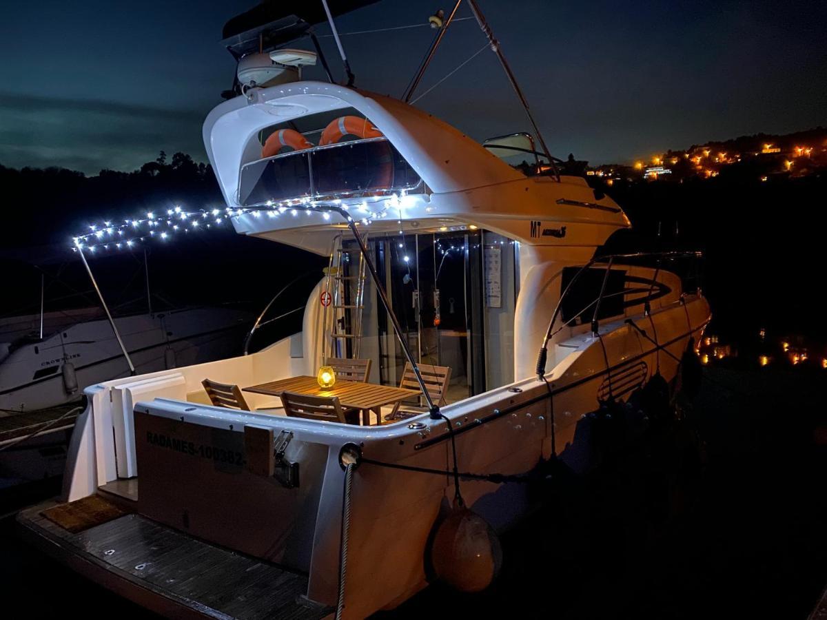 מלון קסטלו דה פייבה Aquadouro Yacht Radames - Sleep Boat Experience מראה חיצוני תמונה